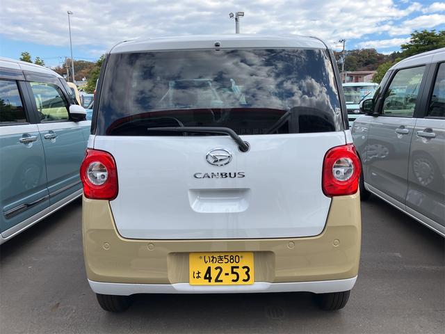 ムーヴキャンバス ストライプスＸ　届け出済み未使用車　両側電動スライドドア　クリアランスソナー　衝突被害軽減システム　オートライト　スマートキー　アイドリングストップ　電動格納ミラー　ベンチシート　ＣＶＴ　盗難防止システム　ＡＢＳ（17枚目）