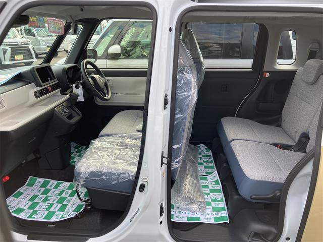 ムーヴキャンバス ストライプスＸ　届け出済み未使用車　両側電動スライドドア　クリアランスソナー　衝突被害軽減システム　オートライト　スマートキー　アイドリングストップ　電動格納ミラー　ベンチシート　ＣＶＴ　盗難防止システム　ＡＢＳ（41枚目）