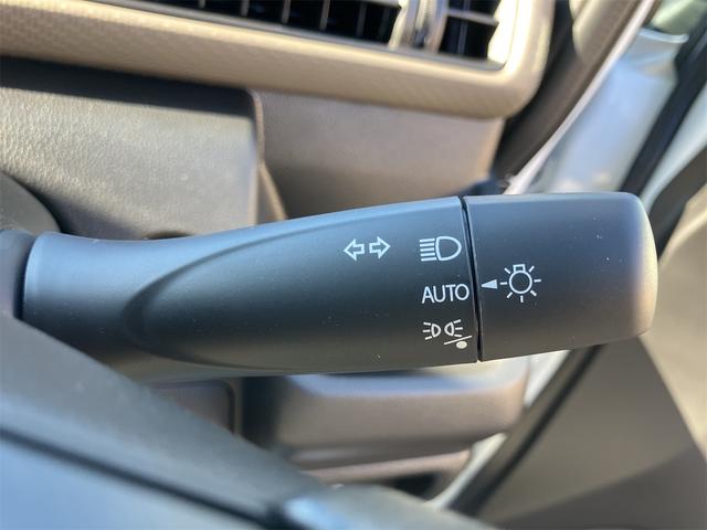 ワゴンＲ ＦＸ　届け出済み未使用車　クリアランスソナー　レーンアシスト　衝突被害軽減システム　オートライト　スマートキー　電動格納ミラー　シートヒーター　ベンチシート　ＣＶＴ　盗難防止システム　ＡＢＳ　ＥＳＣ（12枚目）