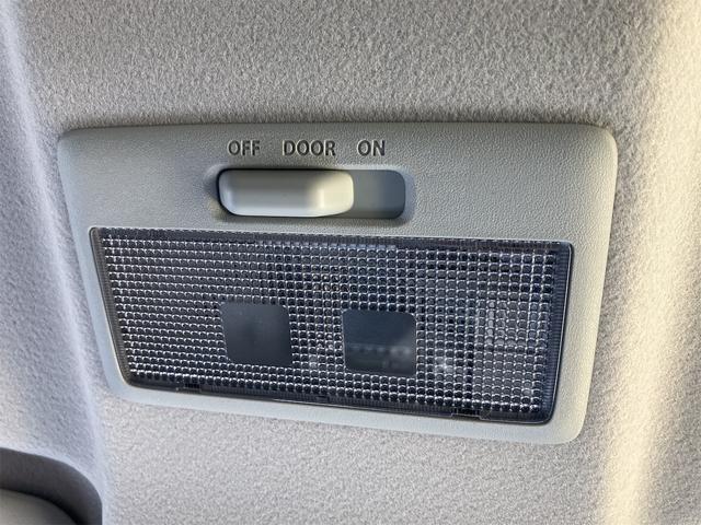 ワゴンＲ ＦＸ　届け出済み未使用車　クリアランスソナー　レーンアシスト　衝突被害軽減システム　オートライト　スマートキー　電動格納ミラー　シートヒーター　ベンチシート　ＣＶＴ　盗難防止システム　ＡＢＳ　ＥＳＣ（31枚目）