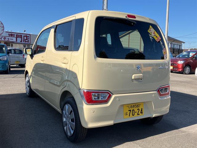 ワゴンＲ ＦＸ　届け出済み未使用車　クリアランスソナー　レーンアシスト　衝突被害軽減システム　オートライト　スマートキー　電動格納ミラー　シートヒーター　ベンチシート　ＣＶＴ　盗難防止システム　ＡＢＳ　ＥＳＣ（20枚目）