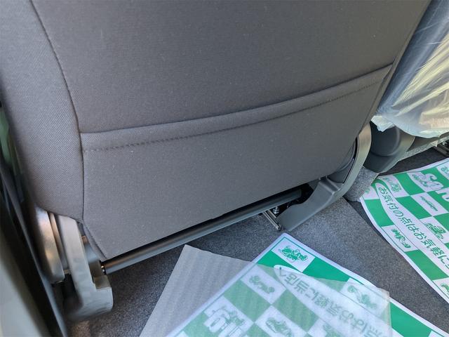 ワゴンＲ ＦＸ　届け出済み未使用車　クリアランスソナー　レーンアシスト　衝突被害軽減システム　オートライト　スマートキー　電動格納ミラー　シートヒーター　ベンチシート　ＣＶＴ　盗難防止システム　ＡＢＳ　ＥＳＣ（41枚目）