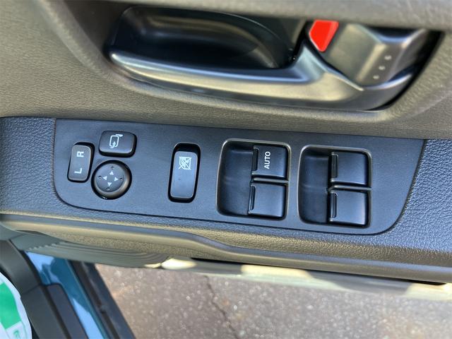 ハスラー ハイブリッドＧ　届け出済み未使用車　全周囲カメラ　ナビ　ＴＶ　クリアランスソナー　オートクルーズコントロール　レーンアシスト　衝突被害軽減システム　オートライト　ＬＥＤヘッドランプ　スマートキー　アイドリングストップ（13枚目）