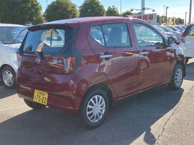 ミライース L SAIII 届け出済み未使用車 クリアランスソナー 衝突被害軽減システム オートマチックハイビーム オートライト キーレスエントリー アイドリングストップ CVT 盗難防止システム ABS ESC 衝突安全ボディ(18枚目)