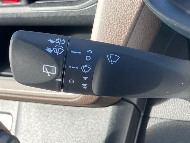 ムーヴ Ｘ　両側スライド・片側電動　クリアランスソナー　衝突被害軽減システム　オートライト　ＬＥＤヘッドランプ　スマートキー　アイドリングストップ　電動格納ミラー　ベンチシート　ＣＶＴ（10枚目）