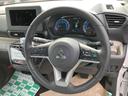 デリカミニ Ｇ　プレミアム　届け出済み未使用車　全周囲カメラ　両側電動スライドドア　クリアランスソナー　オートクルーズコントロール　オートライト　スマートキー　アイドリングストップ　電動格納ミラー　シートヒーター　ＣＶＴ　ＡＢＳ（5枚目）