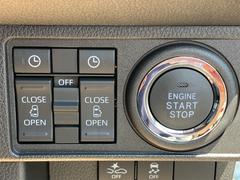両側電動スライドドア装備！運転席よりボタン一つで開閉可能でございます。 5