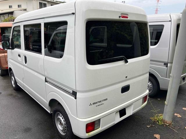 ミニキャブバン Ｍ　４ＷＤ　届け出済み未使用車　ＣＶＴ　衝突被害軽減システム　クリアランスソナー　レーンアシスト　両側スライドドア　アイドリングストップ　オートライト　ＡＢＳ　ＥＳＣ　エアコン　パワーウィンドウ（13枚目）