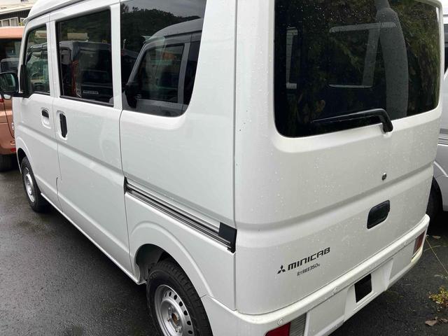 ミニキャブバン Ｍ　４ＷＤ　届け出済み未使用車　ＣＶＴ　衝突被害軽減システム　クリアランスソナー　レーンアシスト　両側スライドドア　アイドリングストップ　オートライト　ＡＢＳ　ＥＳＣ　エアコン　パワーウィンドウ（15枚目）