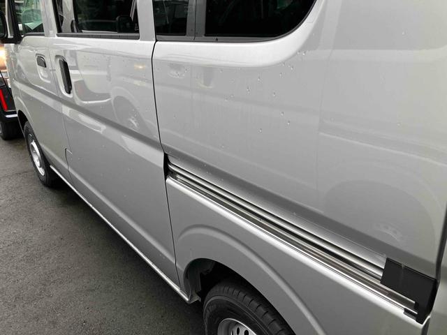 ミニキャブバン Ｍ　４ＷＤ　届け出済み未使用車　ＣＶＴ　衝突被害軽減システム　クリアランスソナー　レーンアシスト　ＥＴＣ　両側スライドドア　アイドリングストップ　ＡＢＳ　ＥＳＣ　エアコン　パワーステアリング（13枚目）