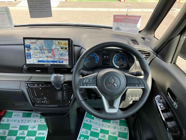 デリカミニ Ｇ　届け出済み未使用車　バックカメラ　両側スライド・片側電動　レーンアシスト　衝突被害軽減システム　オートライト　ＬＥＤヘッドランプ　スマートキー　アイドリングストップ　電動格納ミラー　シートヒーター（5枚目）
