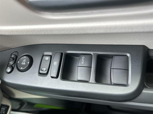 Ｎ－ＢＯＸ ベースグレード　４ＷＤ　届け出済み未使用車　バックカメラ　両側スライド・片側電動　クリアランスソナー　オートクルーズコントロール　レーンアシスト　衝突被害軽減システム　オートライト　ＬＥＤヘッドランプ　スマートキー（16枚目）