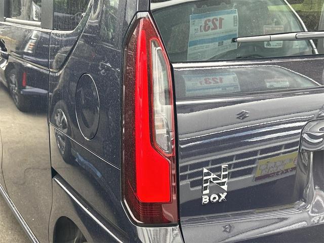 Ｎ－ＢＯＸ ベースグレード　４ＷＤ　届け出済み未使用車　バックカメラ　両側スライド・片側電動　クリアランスソナー　オートクルーズコントロール　レーンアシスト　衝突被害軽減システム　オートライト　ＬＥＤヘッドランプ　スマートキー（20枚目）