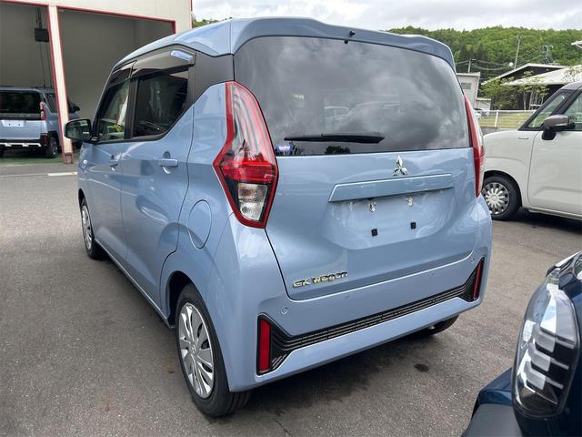ｅＫワゴン Ｍ　届け出済み未使用車　バックカメラ　クリアランスソナー　レーンアシスト　衝突被害軽減システム　オートライト　キーレスエントリー　アイドリングストップ　電動格納ミラー　シートヒーター　ベンチシート　ＣＶＴ（17枚目）