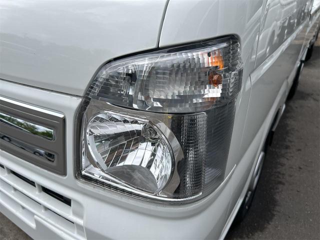 キャリイトラック ＫＣ　４ＷＤ　届け出済み未使用車　ＭＴ　クリアランスソナー　アイドリングストップ　オートライト　ＡＢＳ　ＥＳＣ　エアコン　パワーステアリング　パワーウィンドウ（21枚目）