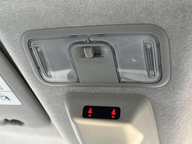 ムーヴキャンバス ストライプスＸ　届け出済み未使用車　バックカメラ　両側電動スライドドア　クリアランスソナー　　衝突被害軽減システム　オートライト　スマートキー　アイドリングストップ　電動格納ミラー　ベンチシート　ＣＶＴ（33枚目）