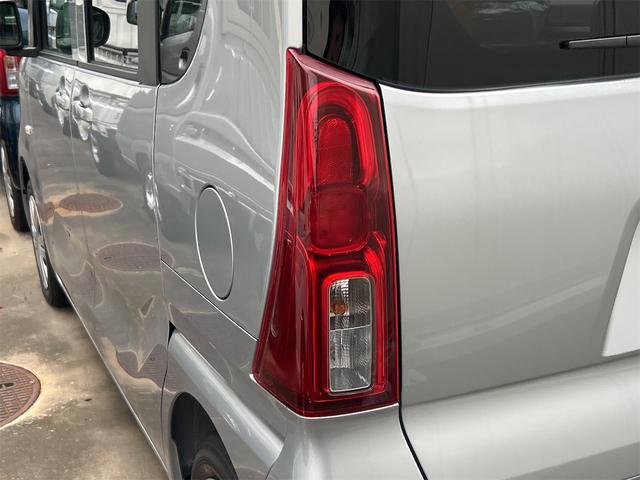 タント Ｌ　届け出済み未使用車　バックカメラ　両側スライドドア　衝突被害軽減システム　オートライト　ＬＥＤヘッドランプ　スマートキー　アイドリングストップ　電動格納ミラー　ＣＶＴ　盗難防止システム　ＡＢＳ　ＥＳＣ（16枚目）