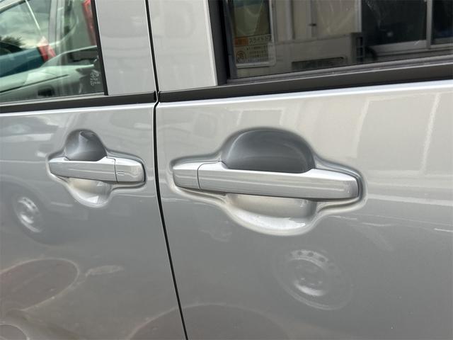 タント Ｌ　届け出済み未使用車　バックカメラ　両側スライドドア　衝突被害軽減システム　オートライト　ＬＥＤヘッドランプ　スマートキー　アイドリングストップ　電動格納ミラー　ＣＶＴ　盗難防止システム　ＡＢＳ　ＥＳＣ（21枚目）