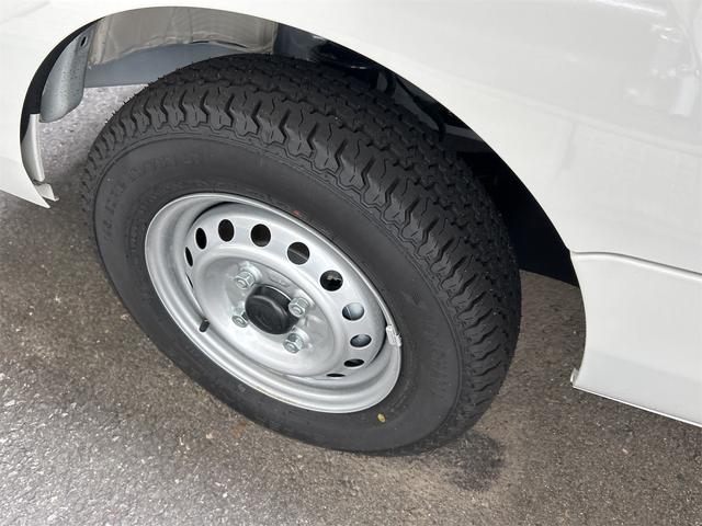 ご覧頂きまして誠に有難うございます！！是非ご来店して頂き、実際にご覧になって頂ければと思います。お客様からのご連絡をスタッフ一同、心よりお待ちしております