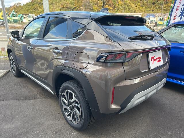 フロンクス ベースグレード　全周囲カメラ　クリアランスソナー　オートクルーズコントロール　レーンアシスト　衝突被害軽減システム　ナビ　ＴＶ　オートライト　ＬＥＤヘッドランプ　アルミホイール　スマートキー　アイドリングストップ（16枚目）