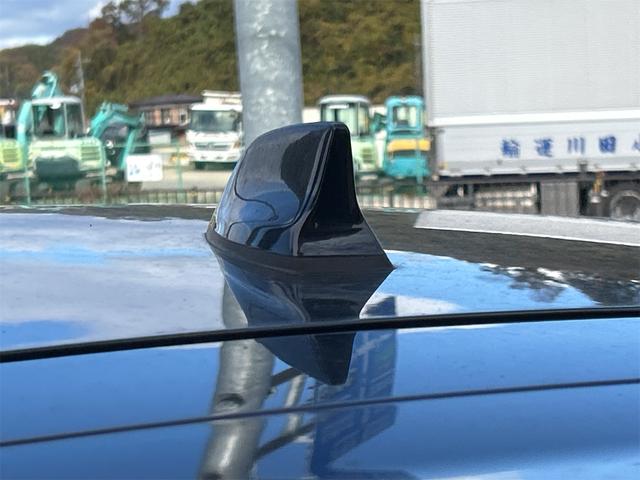 フロンクス ベースグレード　全周囲カメラ　クリアランスソナー　オートクルーズコントロール　レーンアシスト　衝突被害軽減システム　ナビ　ＴＶ　オートライト　ＬＥＤヘッドランプ　アルミホイール　スマートキー　アイドリングストップ（22枚目）