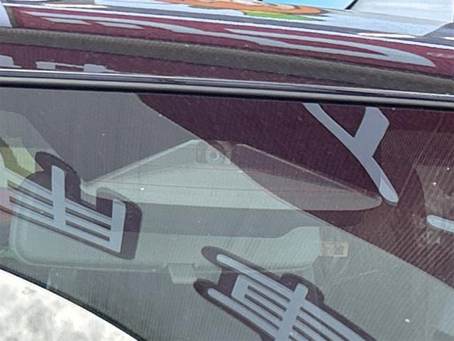 フロンクス ベースグレード　全周囲カメラ　クリアランスソナー　オートクルーズコントロール　レーンアシスト　衝突被害軽減システム　ナビ　ＴＶ　オートライト　ＬＥＤヘッドランプ　アルミホイール　スマートキー　アイドリングストップ（28枚目）