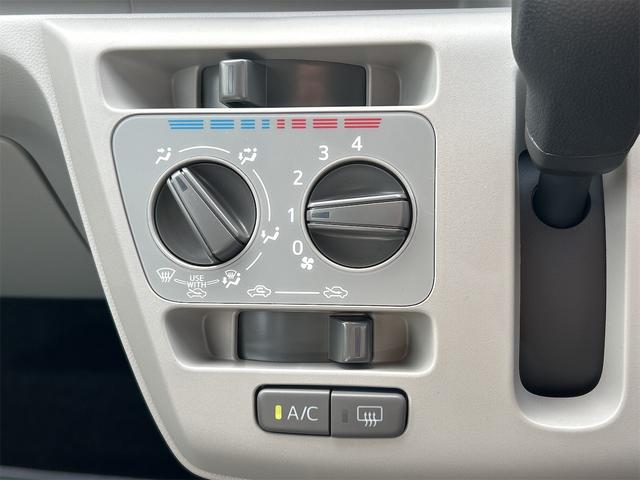 ミライース X SAIII 4WD 届け出済み未使用車 クリアランスソナー 衝突被害軽減システム オートマチックハイビーム オートライト LEDヘッドランプ キーレスエントリー アイドリングストップ 電動格納ミラー CVT(4枚目)