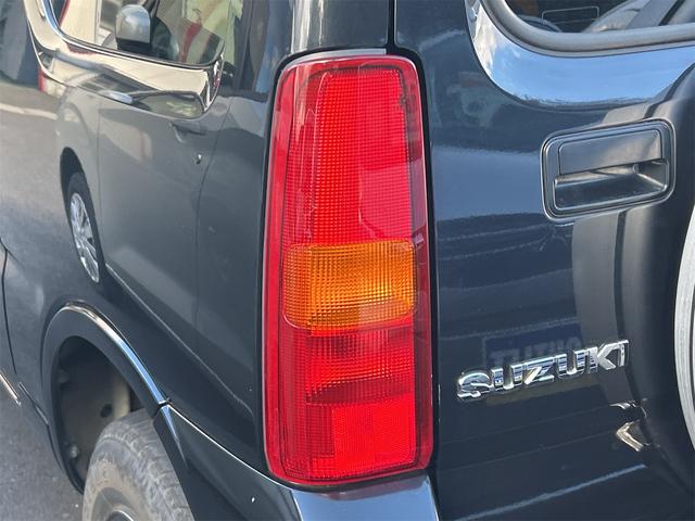 ジムニー ランドベンチャー　４ＷＤ　ドライブレコーダー　キーレスエントリー　電動格納ミラー　シートヒーター　ＡＴ　ＡＢＳ　アルミホイール　衝突安全ボディ　エアコン　パワーステアリング　パワーウィンドウ（15枚目）