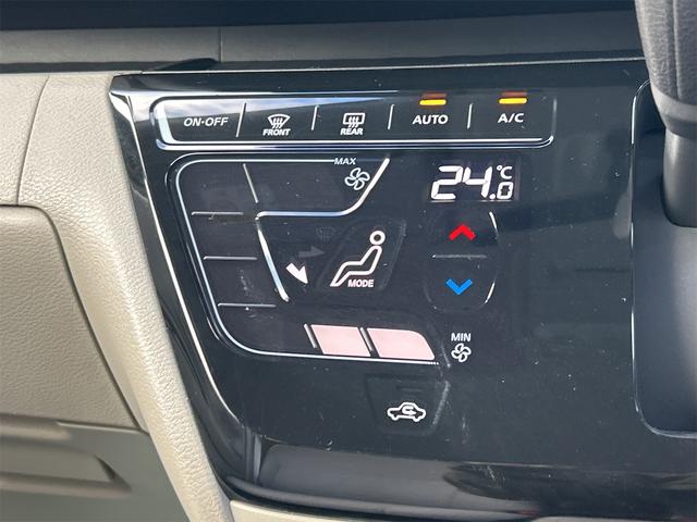 ルークス Ｘ　全周囲カメラ　両側スライド・片側電動　ナビ　クリアランスソナー　衝突被害軽減システム　オートライト　スマートキー　アイドリングストップ　電動格納ミラー　ベンチシート　ＣＶＴ　盗難防止システム　ＡＢＳ（5枚目）