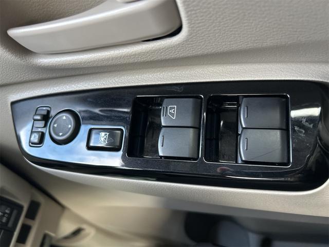 ルークス Ｘ　全周囲カメラ　両側スライド・片側電動　ナビ　クリアランスソナー　衝突被害軽減システム　オートライト　スマートキー　アイドリングストップ　電動格納ミラー　ベンチシート　ＣＶＴ　盗難防止システム　ＡＢＳ（11枚目）