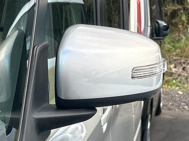 ルークス Ｘ　全周囲カメラ　両側スライド・片側電動　ナビ　クリアランスソナー　衝突被害軽減システム　オートライト　スマートキー　アイドリングストップ　電動格納ミラー　ベンチシート　ＣＶＴ　盗難防止システム　ＡＢＳ（19枚目）