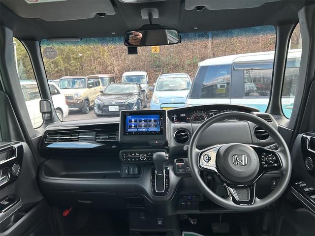 N-BOXカスタム L 4WD ドライブレコーダー ETC バックカメラ 両側スライド・片側電動 ナビ クリアランスソナー オートクルーズコントロール レーンアシスト 衝突被害軽減システム オートライト LEDヘッドランプ(2枚目)