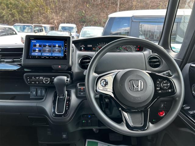 N-BOXカスタム L 4WD ドライブレコーダー ETC バックカメラ 両側スライド・片側電動 ナビ クリアランスソナー オートクルーズコントロール レーンアシスト 衝突被害軽減システム オートライト LEDヘッドランプ(3枚目)