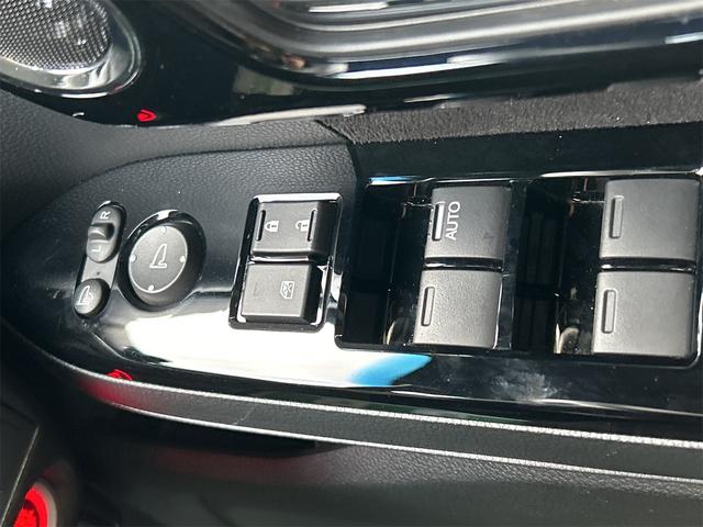 N-BOXカスタム L 4WD ドライブレコーダー ETC バックカメラ 両側スライド・片側電動 ナビ クリアランスソナー オートクルーズコントロール レーンアシスト 衝突被害軽減システム オートライト LEDヘッドランプ(12枚目)