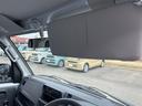 Ｍ　４ＷＤ　届け出済み未使用車　ＭＴ　クリアランスソナー　アイドリングストップ　オートライト　ＡＢＳ　ＥＳＣ　エアコン　パワーステアリング　パワーウィンドウ　運転席エアバッグ　助手席エアバッグ（17枚目）