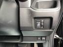 Ｎ－ＢＯＸカスタム ベースグレード　４ＷＤ　届け出済み未使用車　両側スライド・片側電動　クリアランスソナー　オートクルーズコントロール　レーンアシスト　衝突被害軽減システム　オートライト　ＬＥＤヘッドランプ　スマートキー（7枚目）