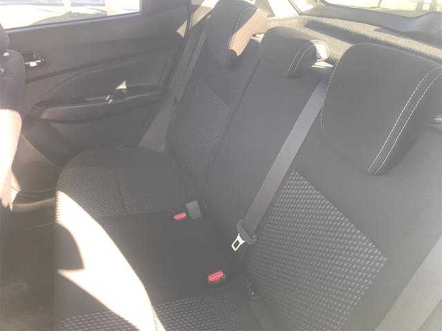 スイフト ハイブリッドＲＳ　４ＷＤ　ＥＴＣ　全周囲カメラ　ＴＶ　アルミホイール　ＬＥＤヘッドランプ　スマートキー　アイドリングストップ　電動格納ミラー　シートヒーター　ＣＶＴ　盗難防止システム　衝突安全ボディ　ＡＢＳ　ＥＳＣ（33枚目）