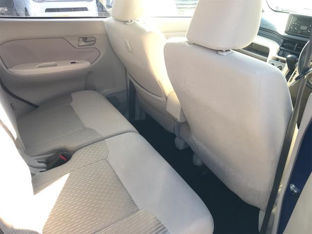 ムーヴ Ｌ　４ＷＤ　キーレスエントリー　アイドリングストップ　シートヒーター　ベンチシート　ＣＶＴ　盗難防止システム　ＡＢＳ　ＥＳＣ　ＣＤ　ミュージックプレイヤー接続可　衝突安全ボディ　エアコン（8枚目）