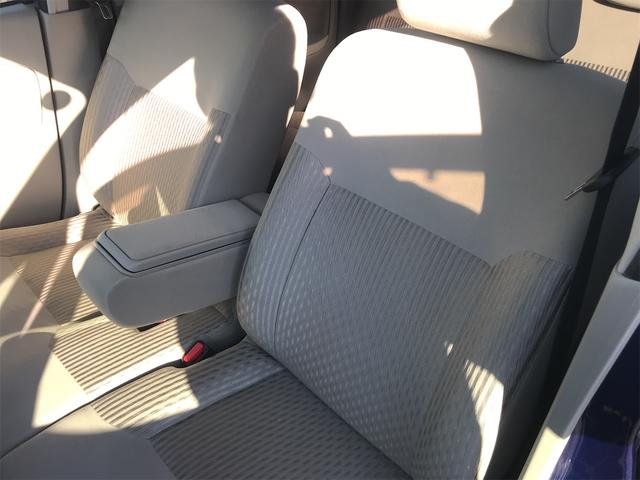 ムーヴ Ｌ　４ＷＤ　キーレスエントリー　アイドリングストップ　シートヒーター　ベンチシート　ＣＶＴ　盗難防止システム　ＡＢＳ　ＥＳＣ　ＣＤ　ミュージックプレイヤー接続可　衝突安全ボディ　エアコン（10枚目）