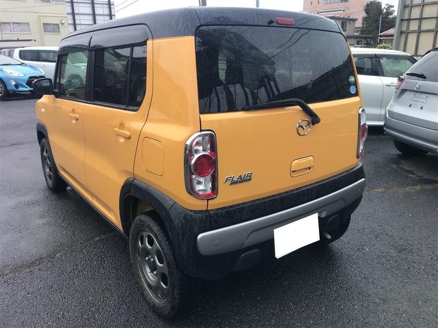 フレアクロスオーバー ＸＧ　４ＷＤ　バックカメラ　ＴＶ　クリアランスソナー　衝突被害軽減システム　オートライト　ＨＩＤ　スマートキー　アイドリングストップ　電動格納ミラー　シートヒーター　ベンチシート　ＣＶＴ　盗難防止システム（7枚目）