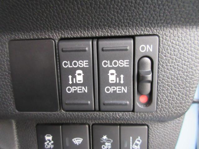 フリード Ｇ・ホンダセンシング　４ＷＤ　純正ナビ　バックカメラ　ＥＴＣ　サイドカーテンエアバッグ　ＬＥＤヘッドライト　純正アルミホイール　本革巻ハンドル　衝突被害軽減ブレーキ　アダプティブクルーズ　誤発進抑制　前後ドラレコ　エンスタ（24枚目）
