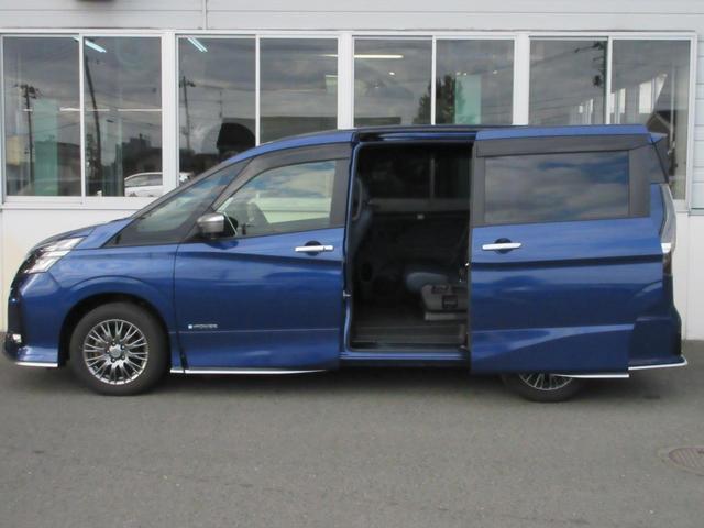 セレナ ｅ－パワー　オーテック　セーフティパッケージ　当社買取車　プロパイロット　パーキングアシスト　シートヒーター　ステアリングヒーター　パナソニック１０インチナビ　アラウンドビュー　電動パーキング　両側電動スライド　前後ドラレコ　ＥＴＣ（24枚目）