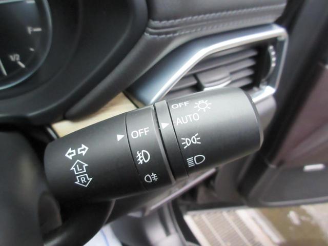 ＣＸ－８ ２５Ｔ　Ｌパッケージ　４ＷＤ　ＢＯＳＥサウンドシステム　フルセグＴＶ　ＣＤ／ＤＶＤ再生　ＥＴＣ２．０　アラウンドビュー　本革シート　シートエアコン　電動パーキング　アダプティブクルーズ　パーキングソナー（23枚目）