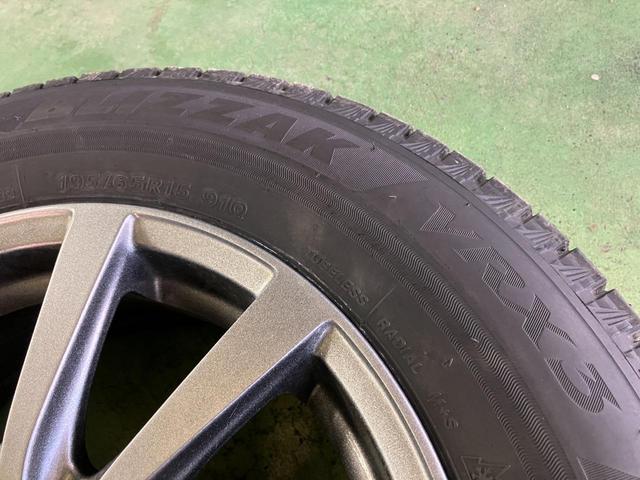 ヴォクシー ＺＳ　煌　４ＷＤ　寒冷地仕様　モデリスタエアロ　純正９インチナビ　バックカメラ　純正Ｒエンジンスターター　プリクラッシュセーフティ　ＥＴＣ　オートマチックハイビーム　両側パワースライドドア　オートクルーズ（33枚目）