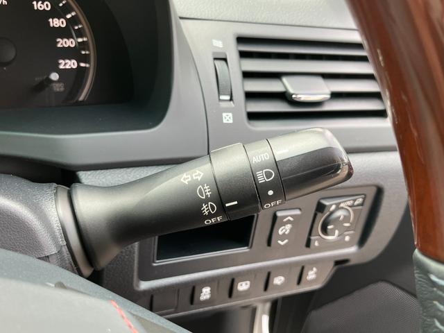 ＨＳ ＨＳ２５０ｈ　バージョンＩ　ディーラー整備歴ワンオーナー　寒冷地仕様　赤レザーシート　前席メモリー付パワーシート　シートヒーター＆ベンチレーション　Ｒエンジンスタータ　オートクルーズ　リアフォグランプ　ワイパーデアイサー　ＥＴＣ（18枚目）