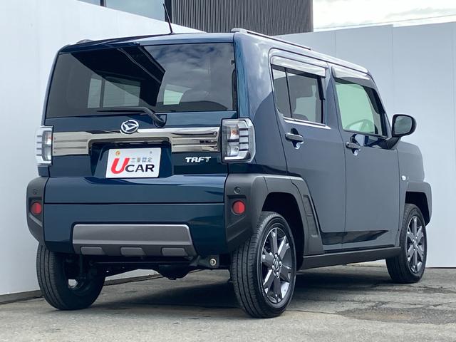 タフト Ｇターボ　ダーククロムベンチャー　４ＷＤ　９インチスマホ連携ディスプレイ　バックカメラ　ＬＥＤヘッドライト＆フォグランプ　レーダークルーズコントロール　前席シートヒーター　ステアリングリモコン　パーキングソナー　フルセグＴＶ　ＨＤＭＩ（8枚目）