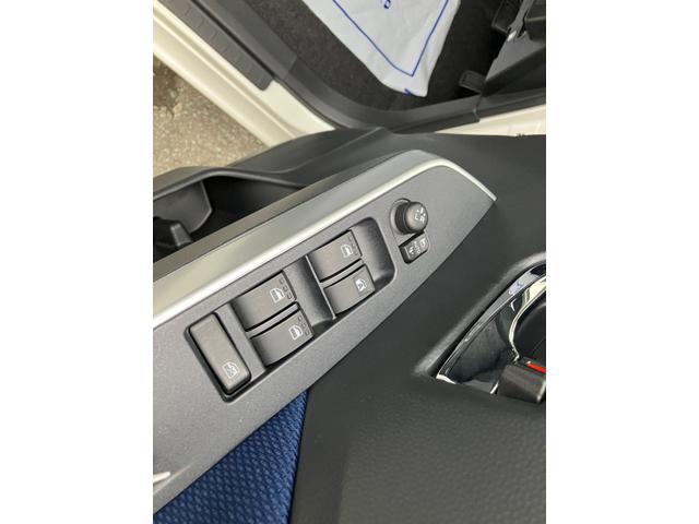 タンク カスタムＧ　９インチナビ　バックカメラ　前後ドラレコ　ＥＴＣ　両側電動スライドドア　コーナーセンサー（6枚目）