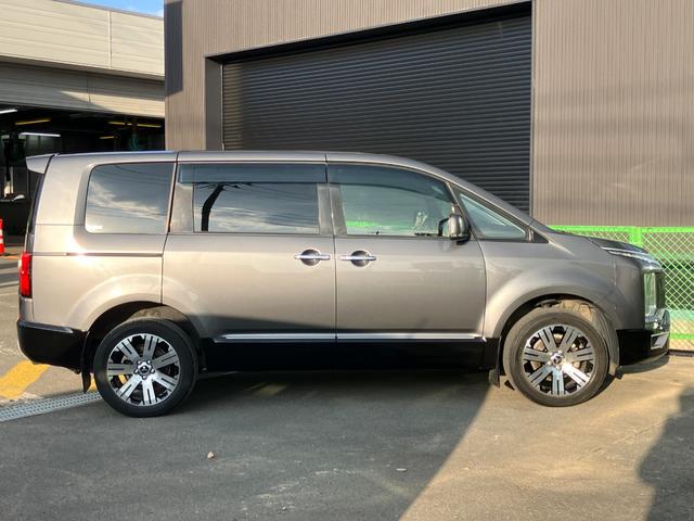 デリカD:5 G パワーパッケージ オリジナル10.1インチナビ フリップダウンモニター 全方位カメラ 後方車両検知システム 純正Rエンジンスターター 前後ドライブレコーダー サイドステップ ETC 10年10万km特別保証延長(6枚目)