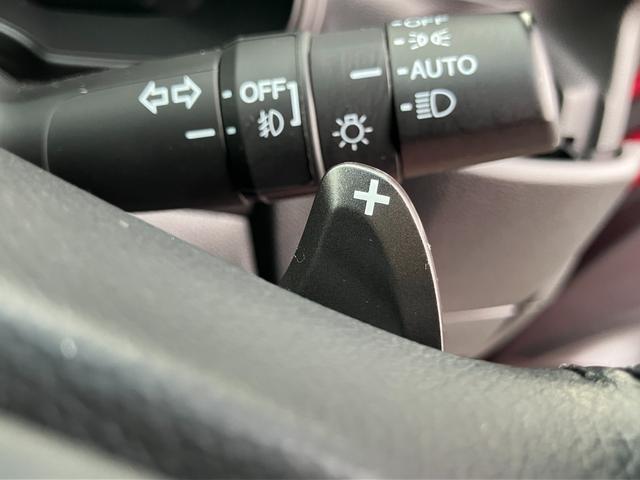 フィットハイブリッド S ホンダセンシング 4WD バックカメラ ETC オートライト 衝突被害軽減ブレーキ クルーズコントロール 車線逸脱警報 純正アルミ スマートキー 1年保証(7枚目)