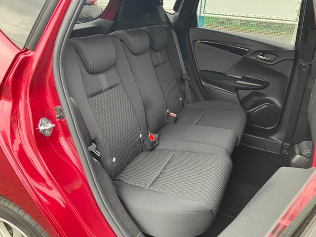 フィットハイブリッド S ホンダセンシング 4WD バックカメラ ETC オートライト 衝突被害軽減ブレーキ クルーズコントロール 車線逸脱警報 純正アルミ スマートキー 1年保証(14枚目)